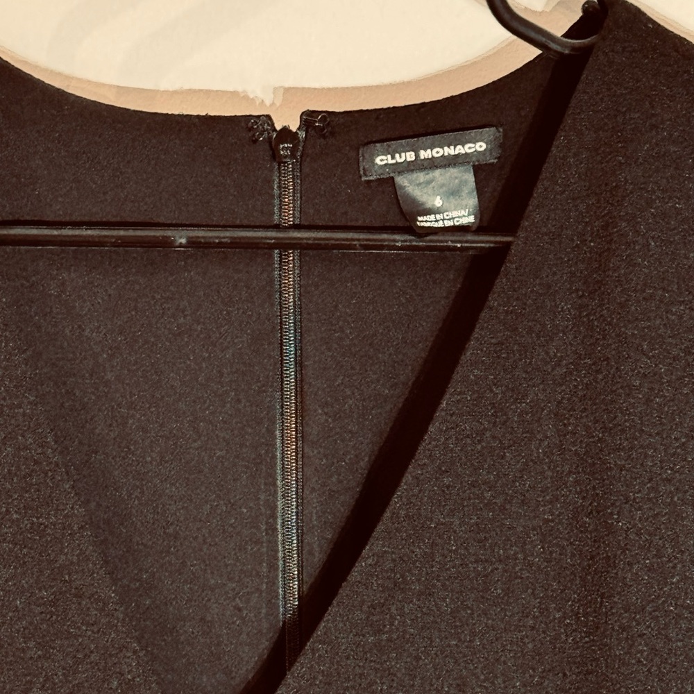 Club Monaco 6 black crepe tie front jumpsuit in beautiful condition - Picture 5 of 7